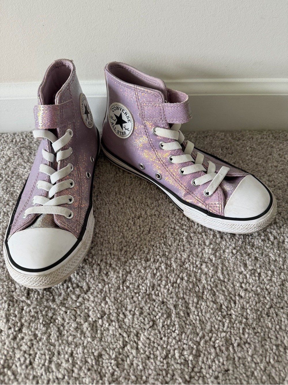 Converse Girls Chuck Taylor Disco High Top Sneaker Altitude Lilac Size 2